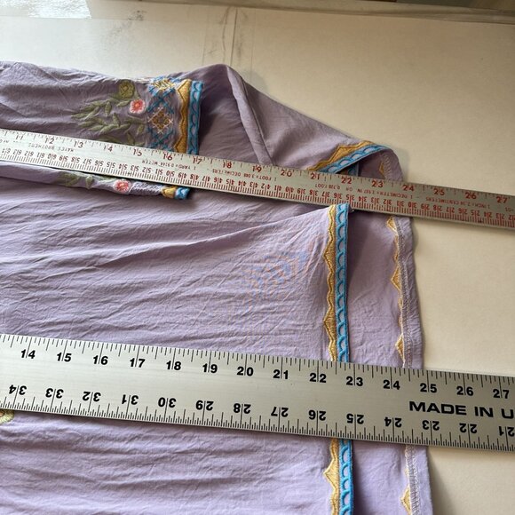 Bohemian Lavender Embroidered Top Blouse Womens Large Purple V Neck Rayon - Picture 6 of 9